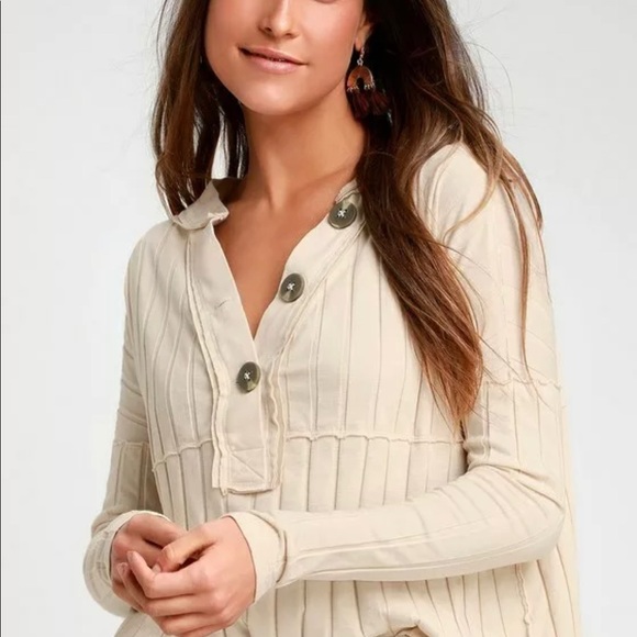 Free people IN THE MIX LONG SLEEVE BNWT's $78.00 - Picture 2 of 8
